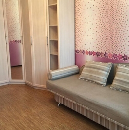 Продажа 4-комн квартиры на вторичном рынке улица Веденеева,  д. 2