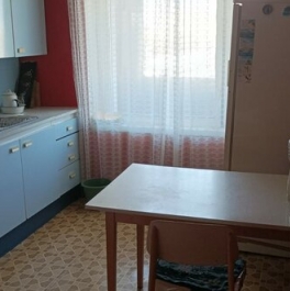 Продажа 3-комн квартиры на вторичном рынке Саянская улица,  д. 20