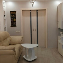 Продажа 3-комн квартиры на вторичном рынке улица Адмирала Лазарева,  д. 8