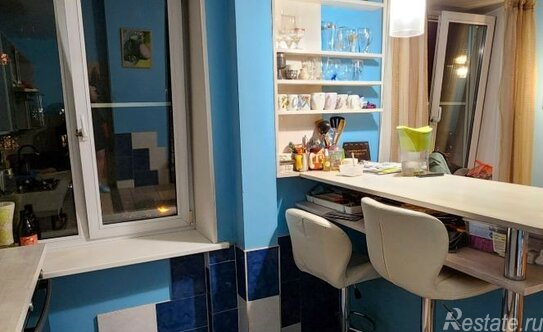 Продажа 3-комн квартиры на вторичном рынке улица Маршала Бирюзова,  д. 9