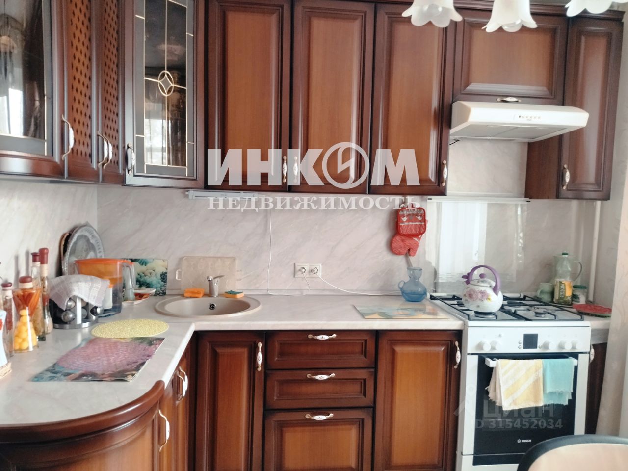 Продажа 2-комн квартиры на вторичном рынке Бронницы, Советская улица, 145