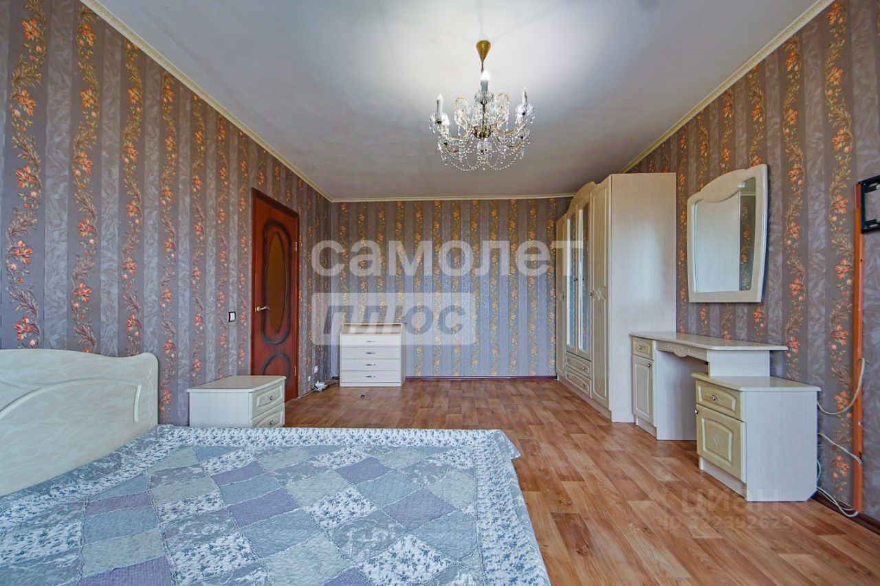 Продажа 3-комн квартиры на вторичном рынке Наро-Фоминск, улица Профсоюзная, 39