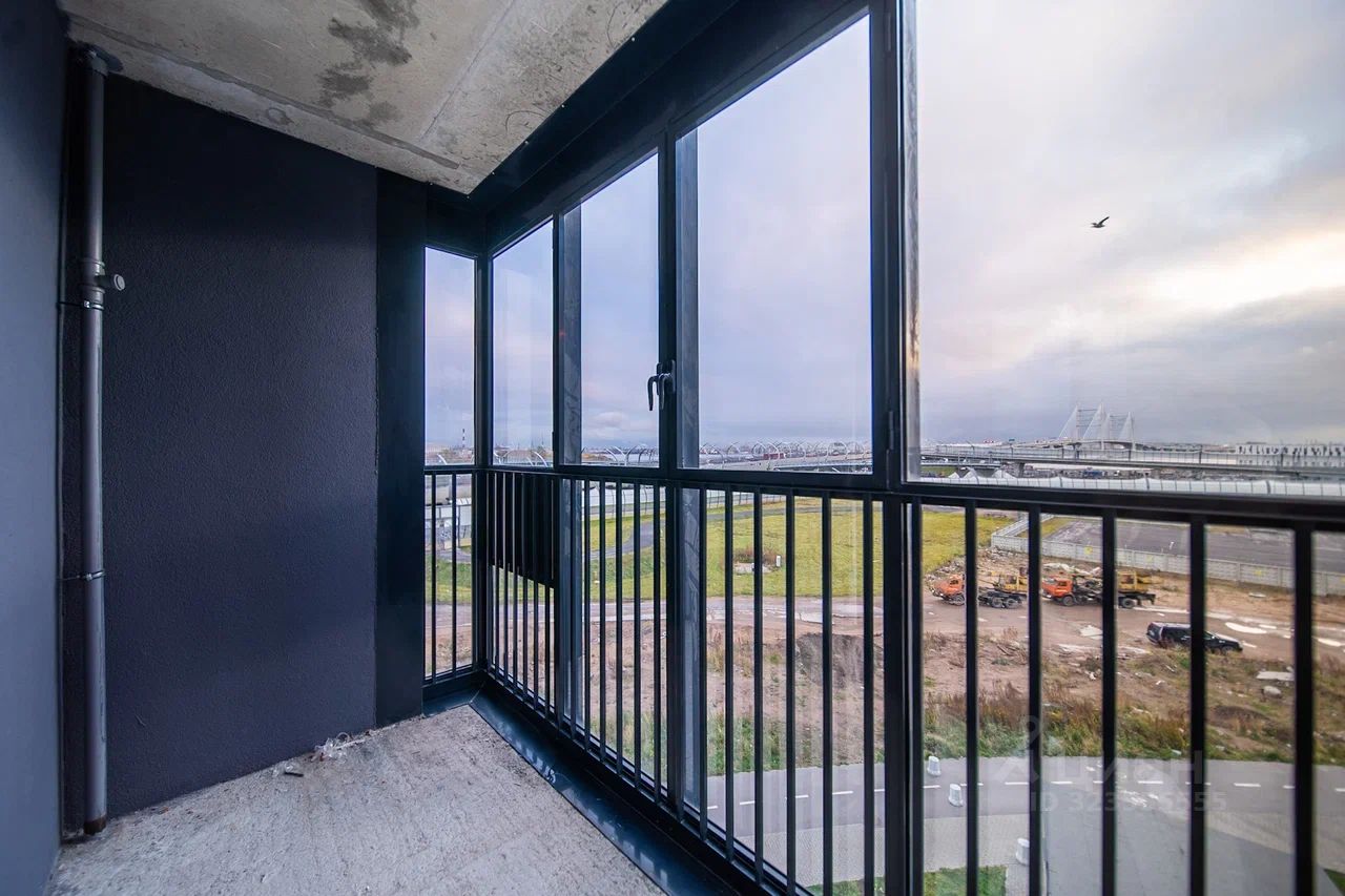 Продажа 2-комн квартиры на вторичном рынке улица Вадима Шефнера, 4