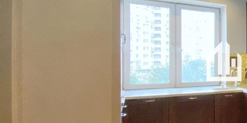 4-комн квартира улица Академика Виноградова, 1