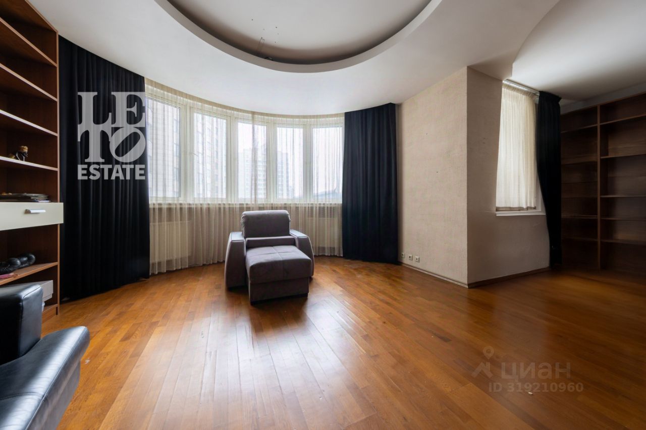 Продажа 2-комн квартиры на вторичном рынке Новочеремушкинская улица, 71/32