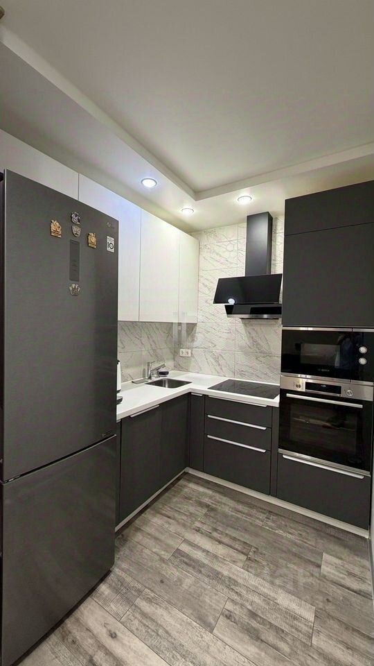 Продажа 1-комн квартиры на вторичном рынке Парашютная улица,  д. 34