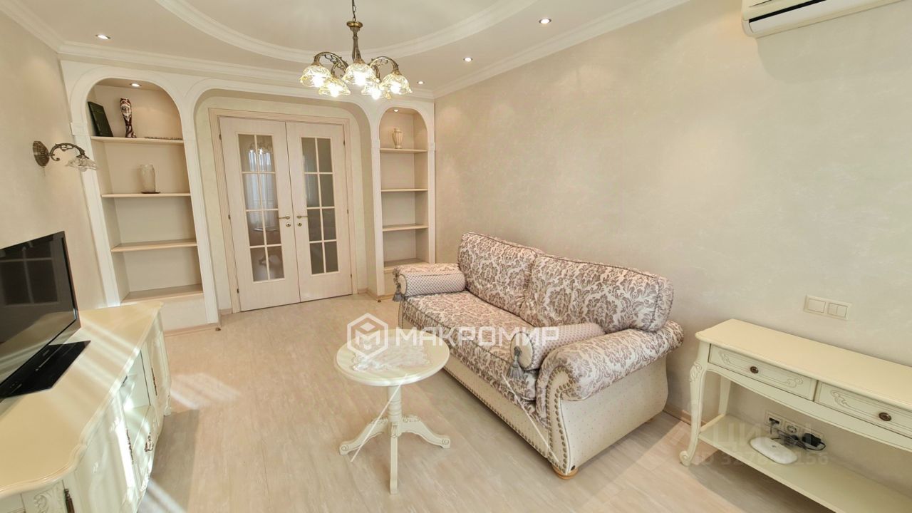 Продажа 2-комн квартиры на вторичном рынке улица Дмитрия Ульянова, 43К3