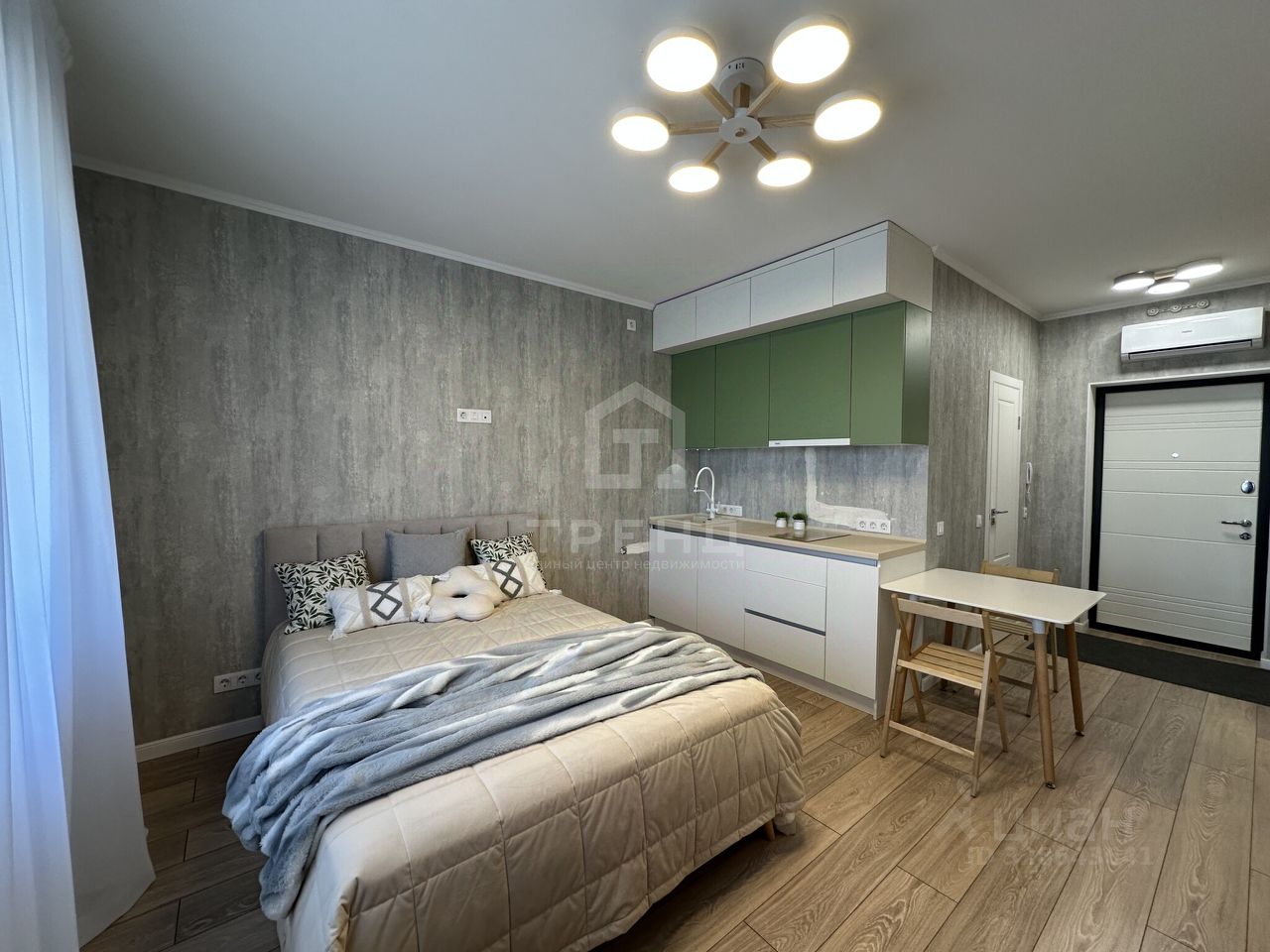 Продажа студии Днепропетровская улица, 37