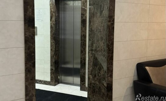 Продажа 4-комн квартиры на вторичном рынке улица Ивана Бабушкина,  д. 10