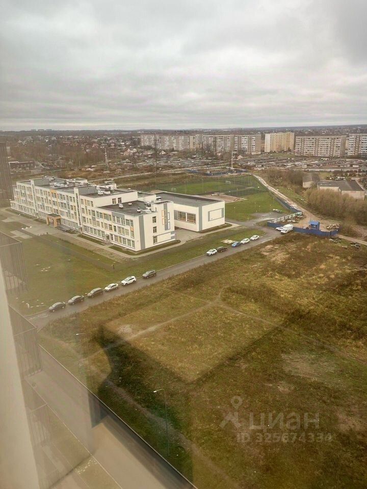 Продажа 2-комн квартиры на вторичном рынке пос. Новогорелово, улица Современников, 17/2