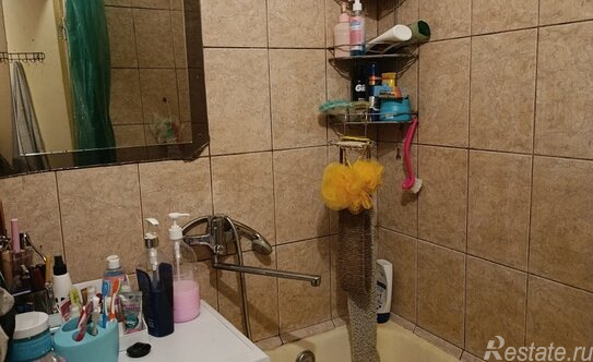 Продажа 2-комн квартиры на вторичном рынке проспект Солидарности,  д. 12 к2