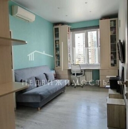 Продажа 1-комн квартиры на вторичном рынке Энергетиков пр-кт,  д. 54 к2