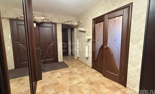 Продажа 3-комн квартиры на вторичном рынке Солидарности пр-кт,  д. 22