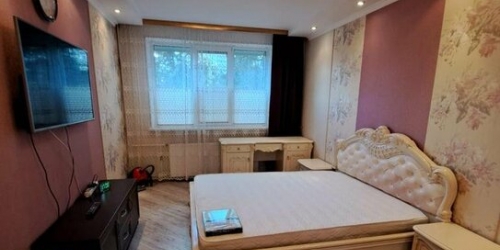 2-комн квартира Осенняя улица,  д. 16