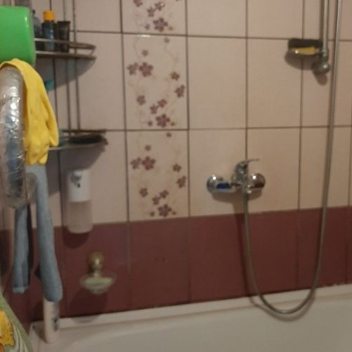 3-комн квартира д. Лесколово, улица Красноборская, 61