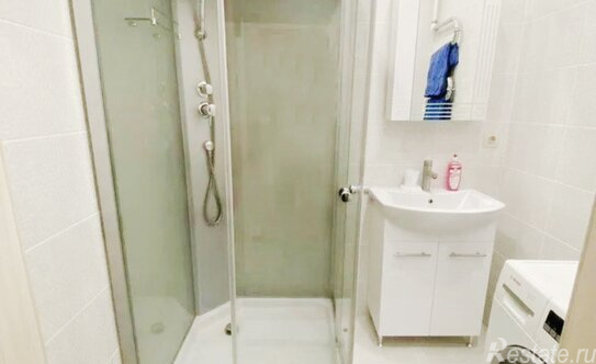 Продажа 1-комн квартиры на вторичном рынке Зеленогорская улица,  д. 7