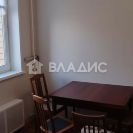 Продажа 2-комн квартиры на вторичном рынке Лукинская улица