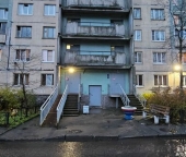 Продать Квартиры вторичка пр-кт Ударников  52 2