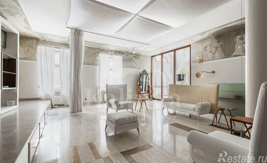 Продажа 5-комн квартиры на вторичном рынке Зачатьевский 1-й пер,  д. 6