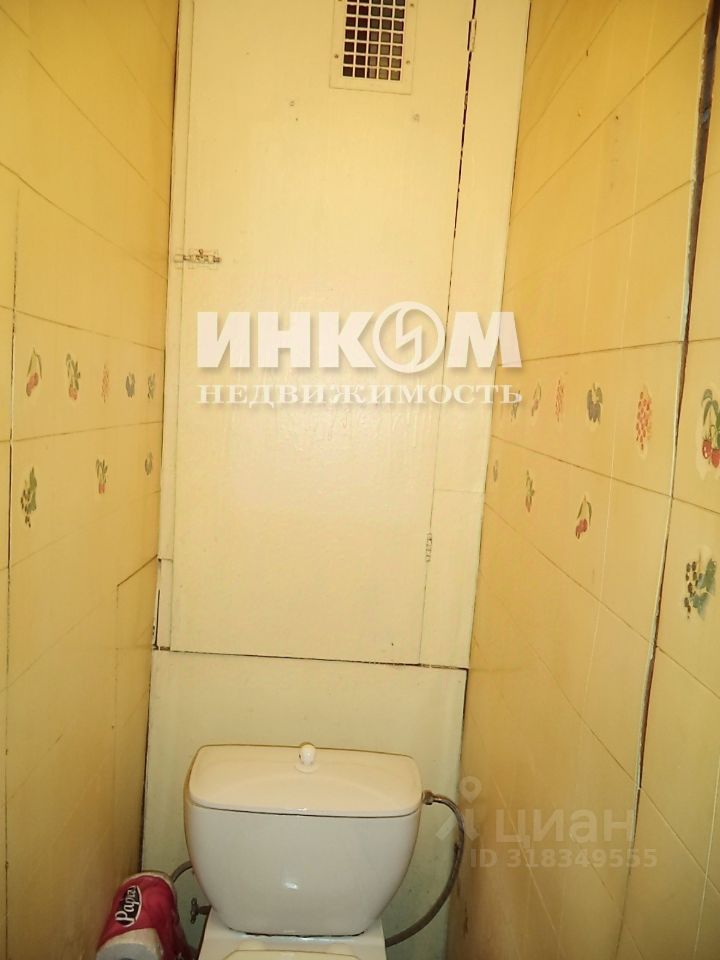 Продажа 2-комн квартиры на вторичном рынке улица Шверника, 5К2