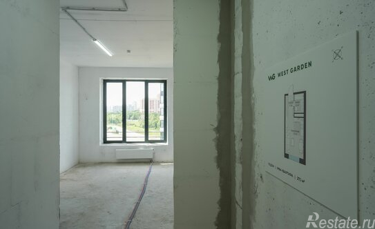 Продажа 3-комн квартиры на вторичном рынке проспект Генерала Дорохова,  д. 39 к2М