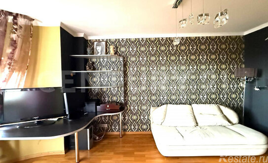 Продажа 4-комн квартиры на вторичном рынке Пролетарский пр-кт,  д. 7