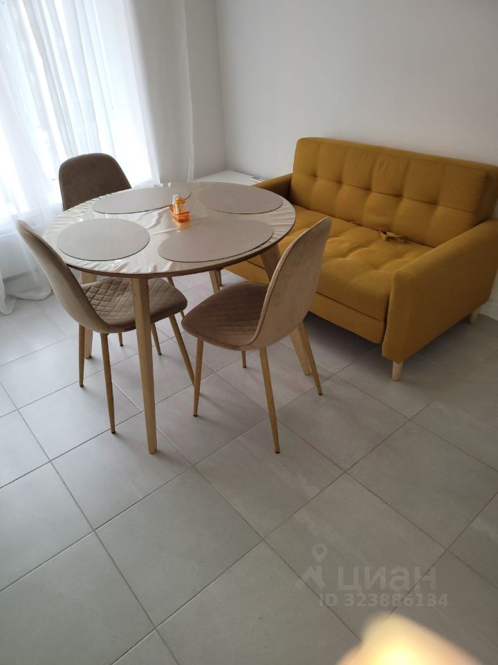 Аренда 3-комн квартиры на вторичном рынке Амурская улица, 2Ак3