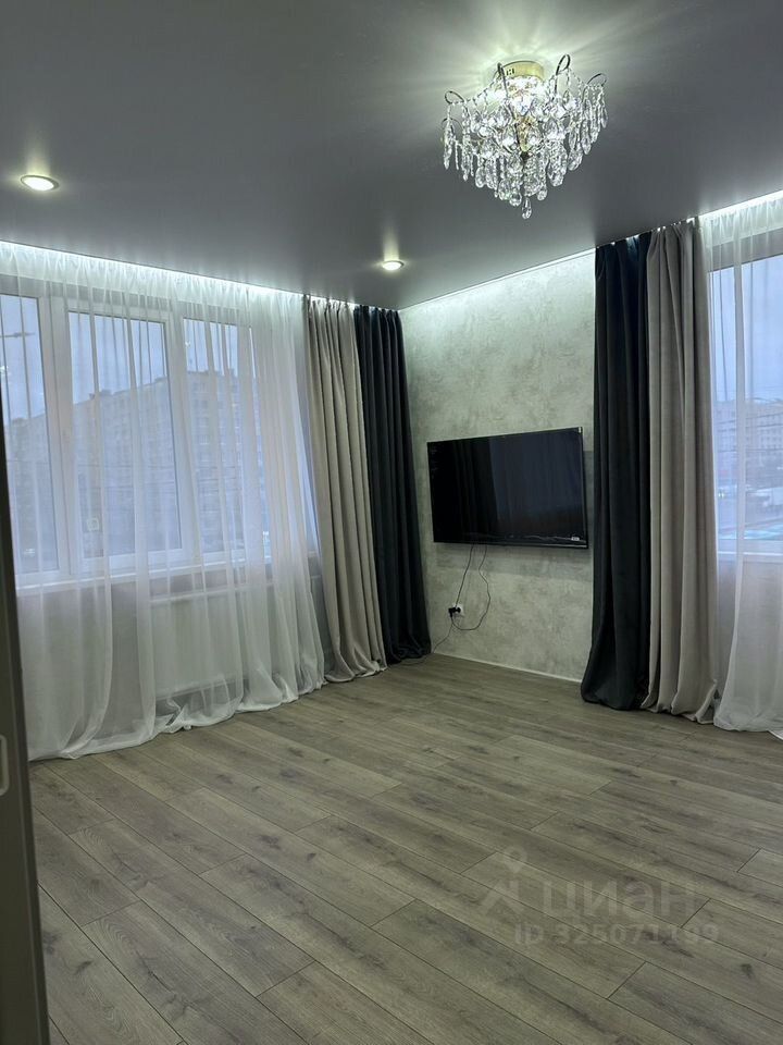 Продажа 2-комн квартиры на вторичном рынке улица Ярослава Гашека, 8/22к1