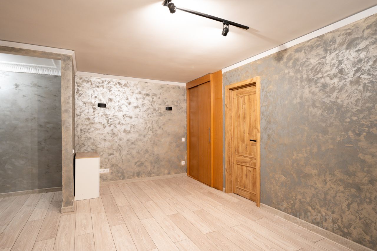 Продажа 2-комн квартиры на вторичном рынке Красногорск, Речная улица, 6