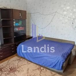 Продажа 3-комн квартиры на вторичном рынке улица Ватутина,  д. 13 к1