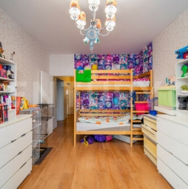 Продажа 4-комн квартиры на вторичном рынке Ленинский пр-кт,  д. 53,  к. 1