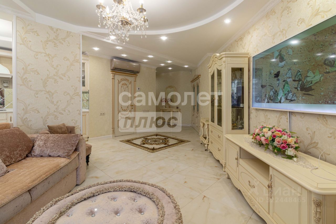 Продажа 3-комн квартиры на вторичном рынке пос. Сосновый Бор, улица Объездная Дорога, 2