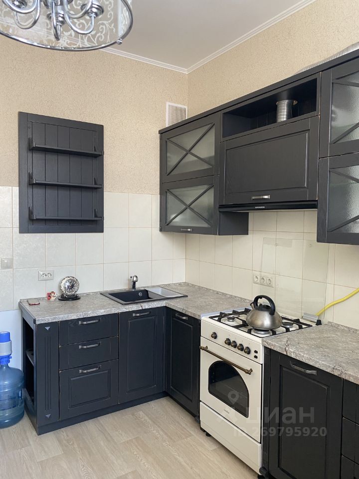 Аренда 2-комн квартиры на вторичном рынке Светлый проезд, 10К4