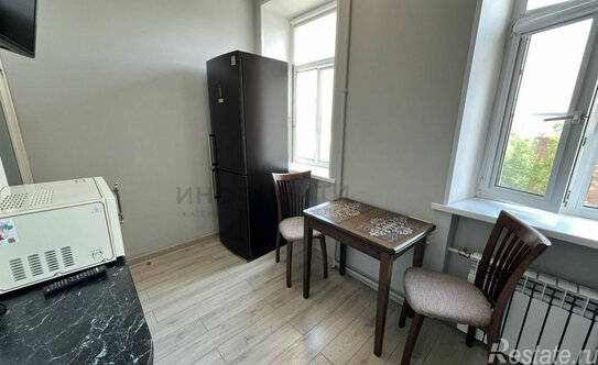 Продажа 2-комн квартиры на вторичном рынке Кутузовский пр-кт,  д. 31