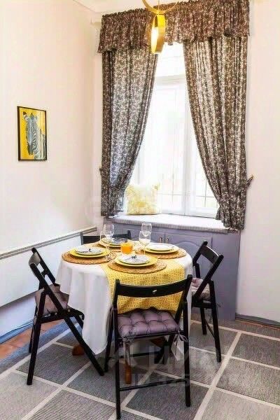 Продажа 2-комн квартиры на вторичном рынке набережная Реки Мойки, 27