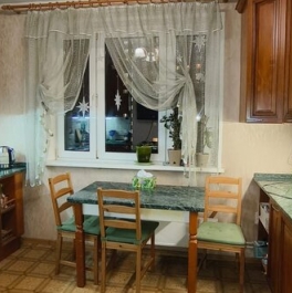 Продажа 3-комн квартиры на вторичном рынке ул Борисовские Пруды,  д. 38
