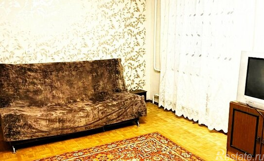 Продажа 3-комн квартиры на вторичном рынке проспект Авиаконструкторов,  д. 11 к1