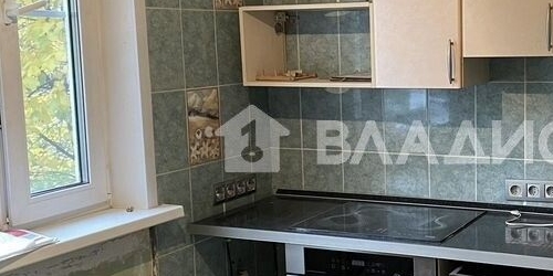 1-комн квартира Новгородская улица, 4