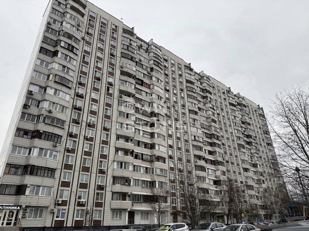 Продажа 2-комн квартиры на вторичном рынке Алма-Атинская улица, 11К1