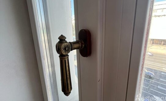 Продажа 5-комн квартиры на вторичном рынке улица Спиридоновка,  д. 27/24