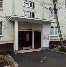 Продажа 2-комн квартиры на вторичном рынке Новолесная улица, 18К1