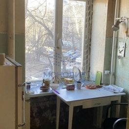 Продажа 3-комн квартиры на вторичном рынке Пулковская улица,  д. 1/60