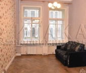 Продать Комнаты в квартирах Жуковского ул., д. 31   