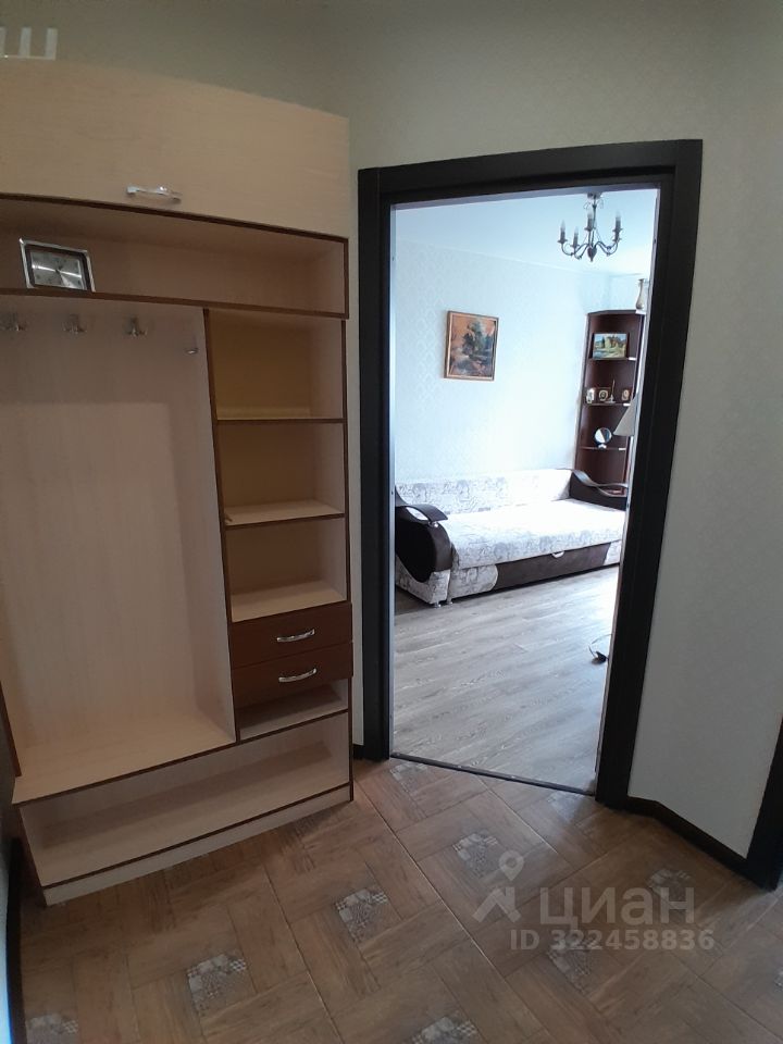 Продажа 1-комн квартиры на вторичном рынке пос. Парголово, Заречная улица, 17