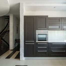 Продажа 4-комн квартиры на вторичном рынке ул Береговая,  д. 18,  к. 1