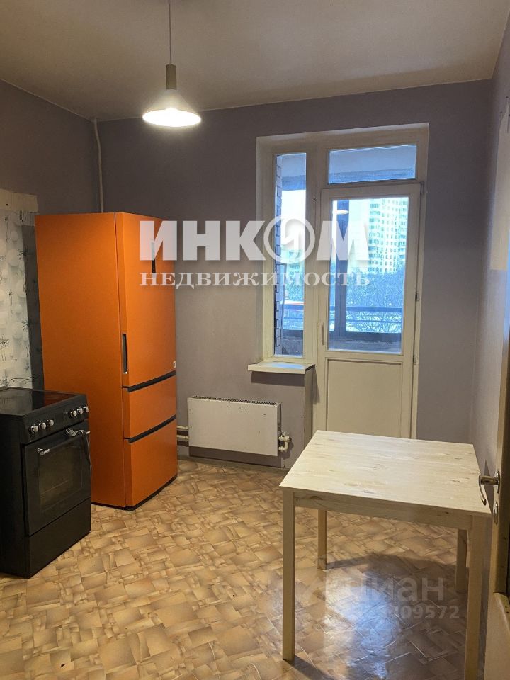 Продажа 1-комн квартиры на вторичном рынке улица Архитектора Власова,  д. 10