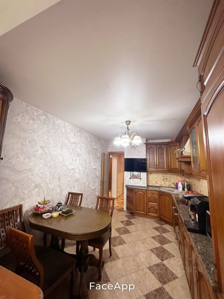 Продажа 2-комн квартиры на вторичном рынке Подольск, Профсоюзная улица, 7