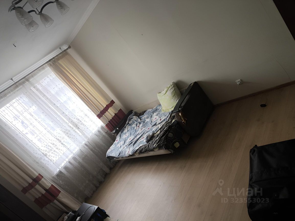 Аренда 1-комн квартиры на вторичном рынке улица Русановская, 17к1