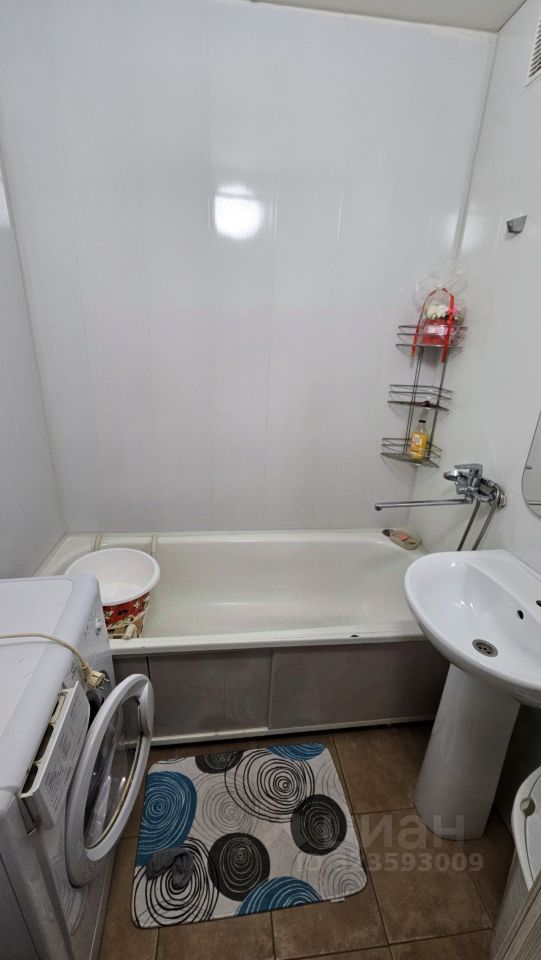 Продажа 2-комн квартиры на вторичном рынке 4-й мкр, 6