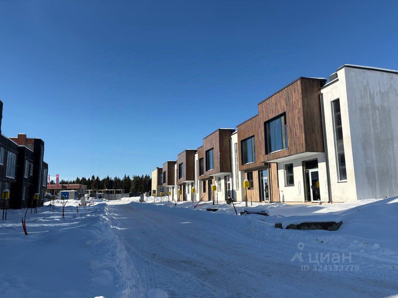 Продажа дома пос. Ленинское, улица Советская, 2